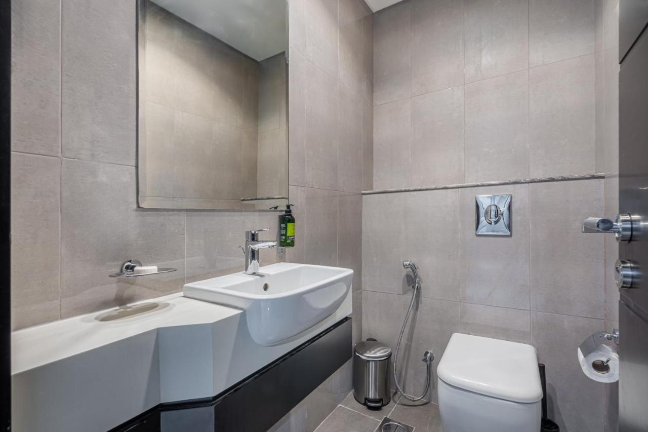Citihome - 1Br At Merano Tower By Damac Dubai Exterior foto